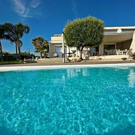 Apart-hotel Aria Oasi Relax 5*