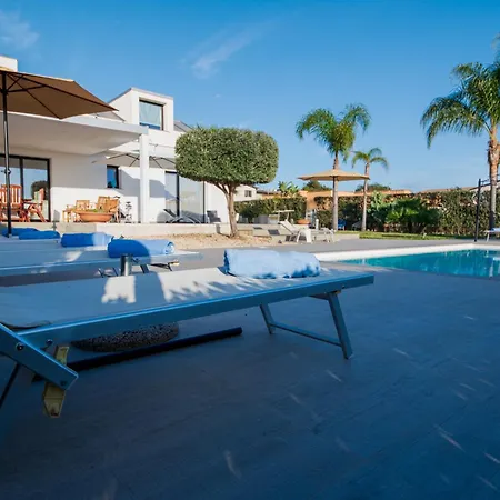 Ξενοδοχείο με διαμερίσματα Aria Oasi Relax 5*